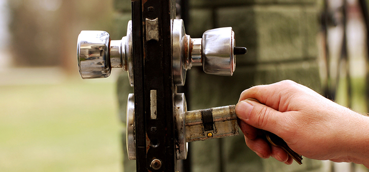 front door latch repair San Mateo