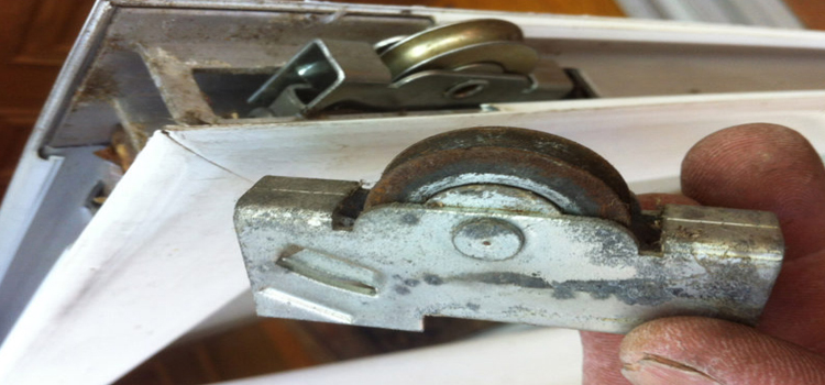 screen door roller repair in San Mateo
